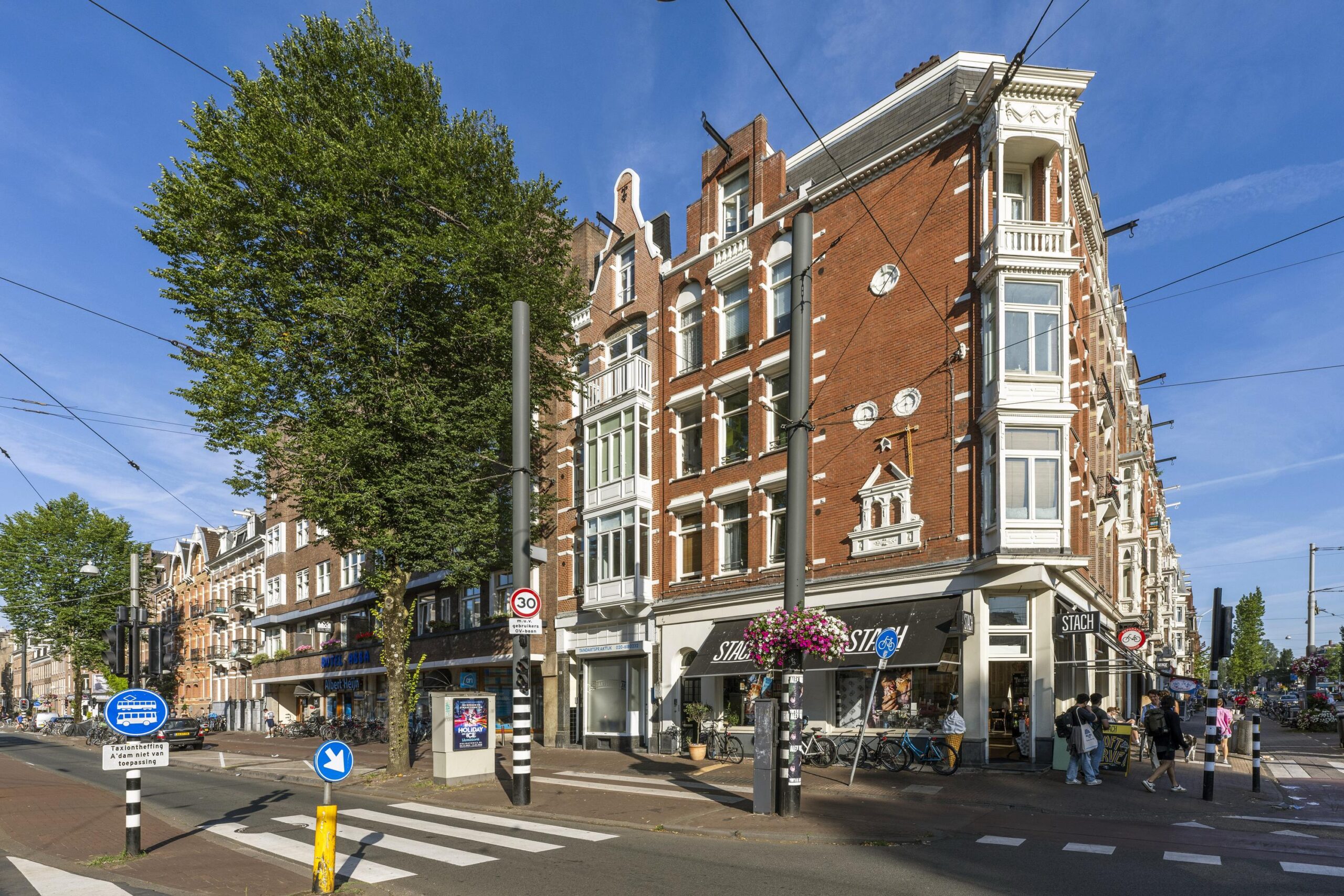 Overtoom 114 Amsterdam